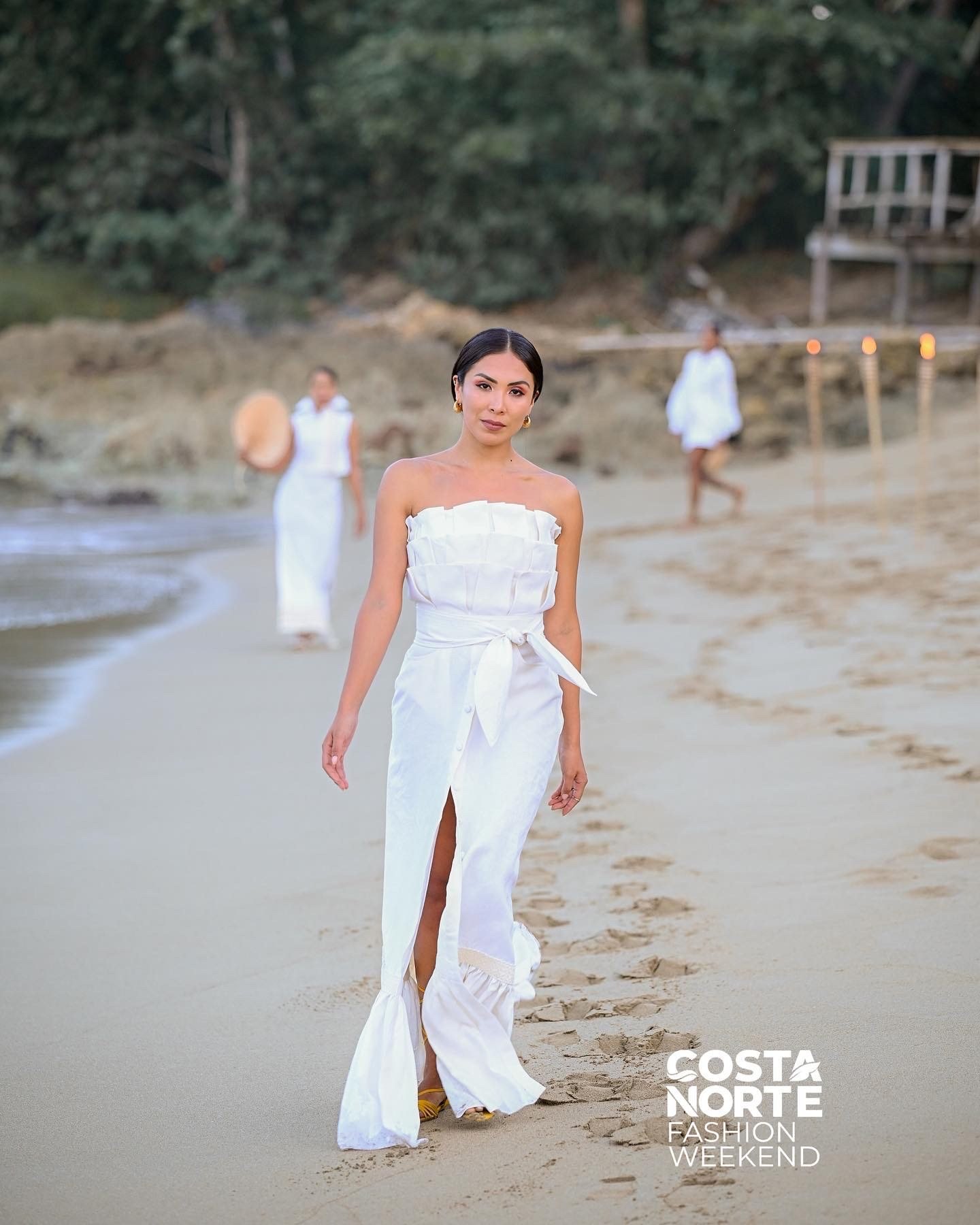 Fashion event, lodge grounds